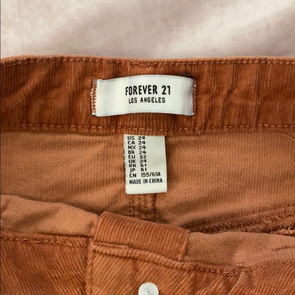 Skirt - Picture 2 of 3